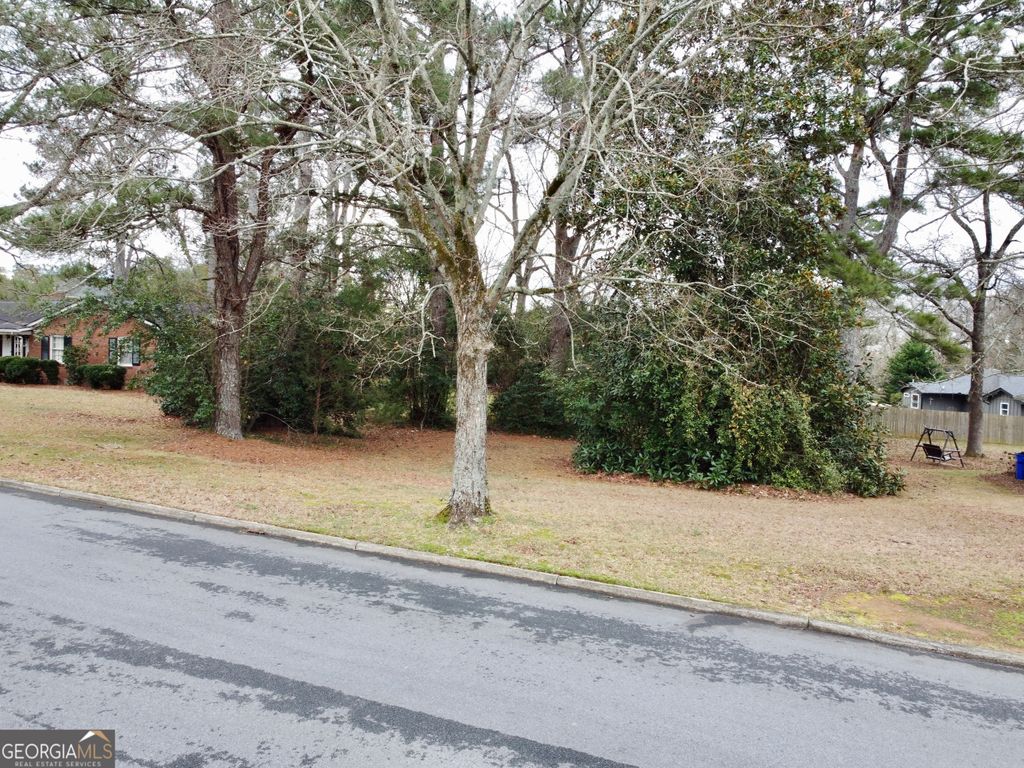 Photo of 5142 Conyers St SE, Covington, GA 30014 (MLS # 10675411)