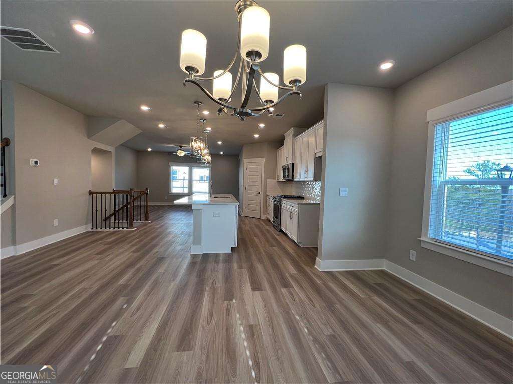 The Ridgewalk Landing - Residential Lease