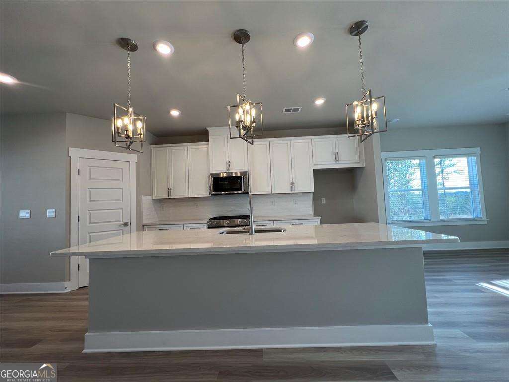 The Ridgewalk Landing - Residential Lease