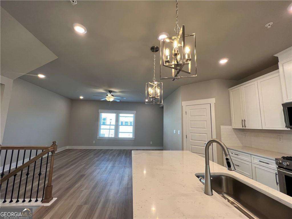 The Ridgewalk Landing - Residential Lease