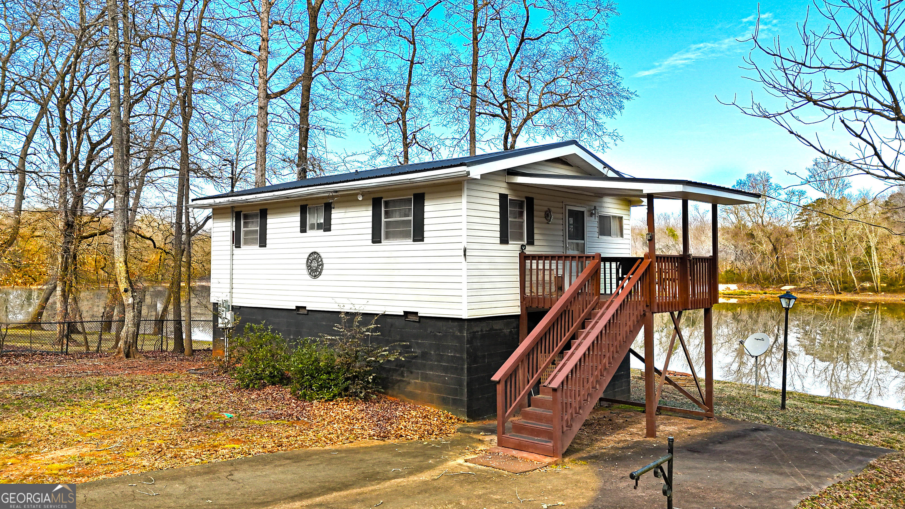 242 Katy Lake RD