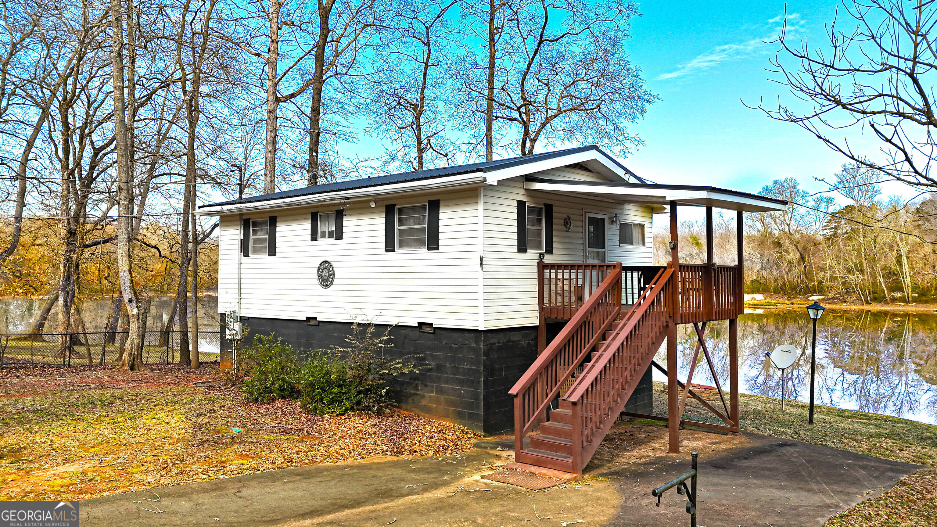 242 Katy Lake RD