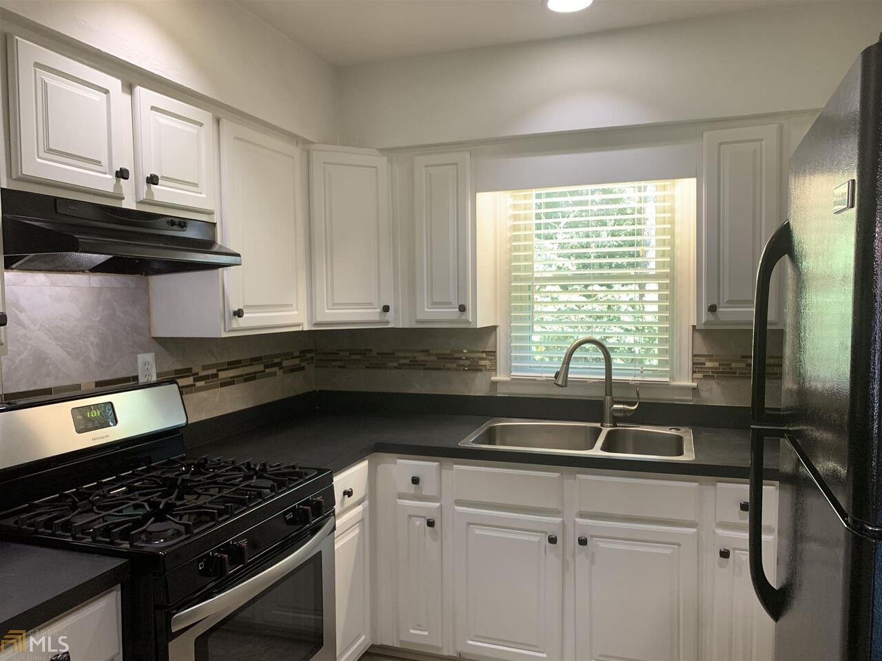 Conley Hills - Residential Lease