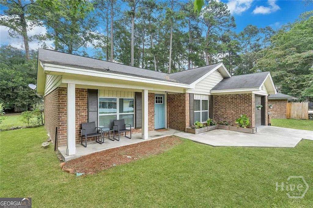 Photo of 302 Manden Road, Pooler, GA 31322 (MLS # 10786454)