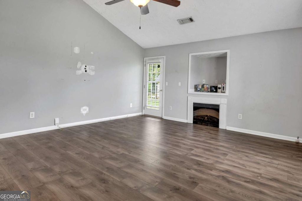 Photo of 572 Clydes Way, Jackson, GA 30233 (MLS # 10756093)