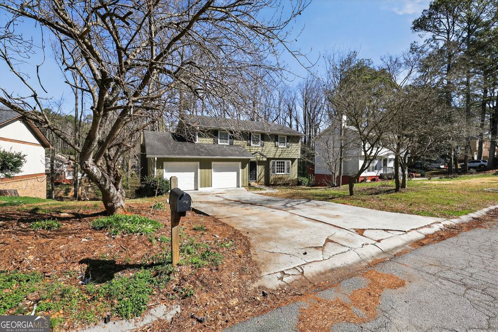 Photo of 505 Rockborough Terrace, Stone Mountain, GA 30083 (MLS # 10695945)