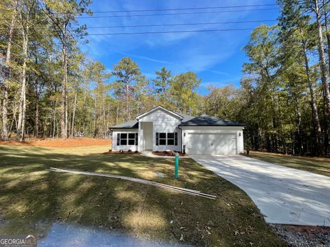 44 Holly LN Woodbury GA 30293