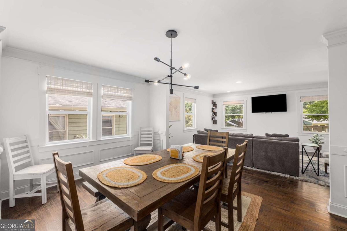 Woodland Hills - Residential