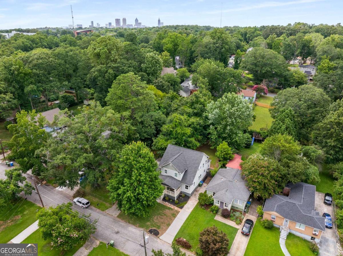 Woodland Hills - Residential