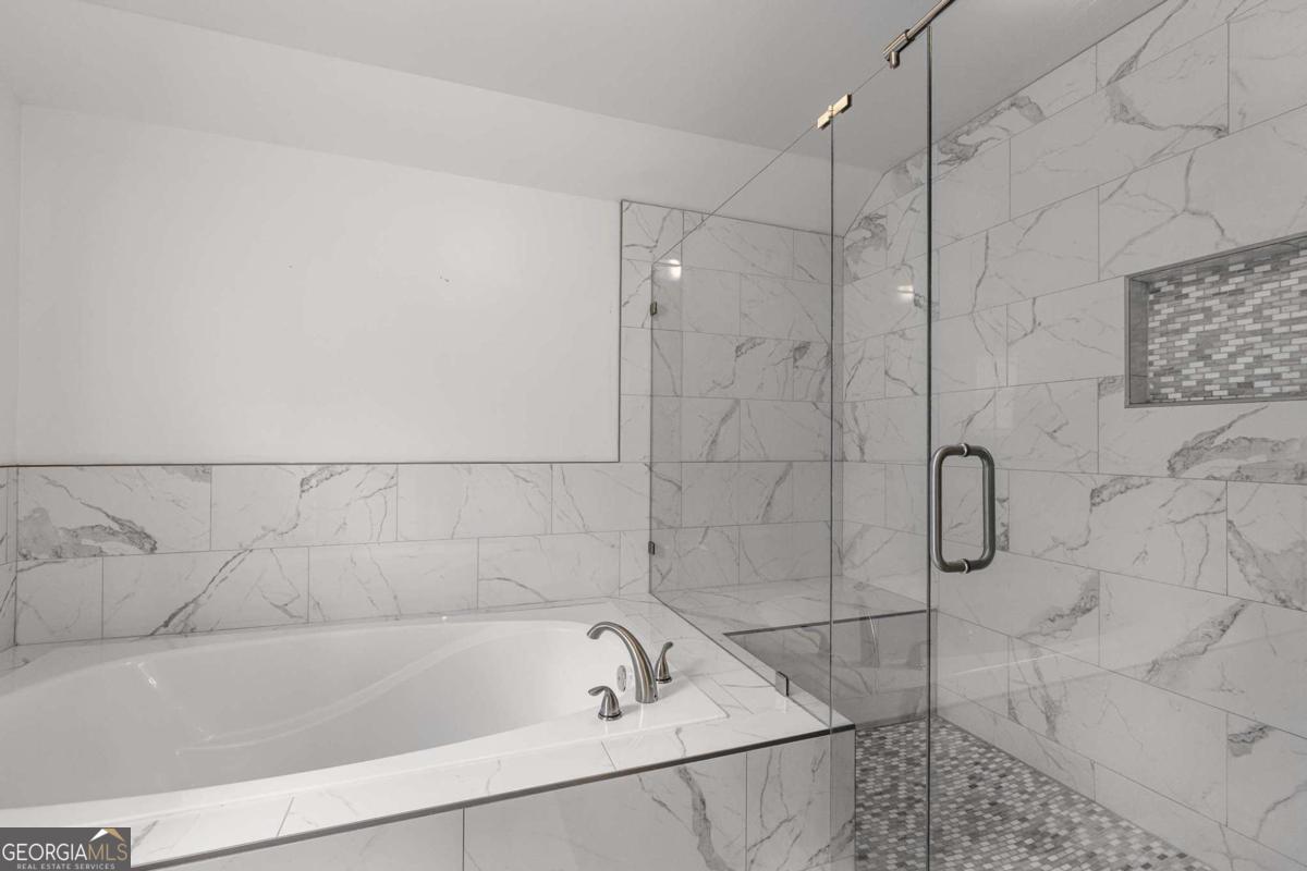 Woodland Hills - Residential