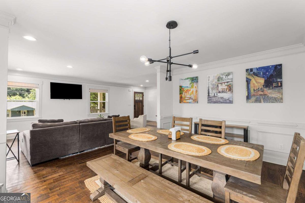 Woodland Hills - Residential