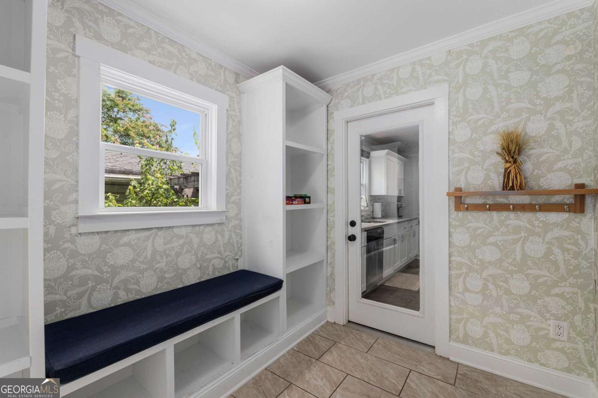 Woodland Hills - Residential