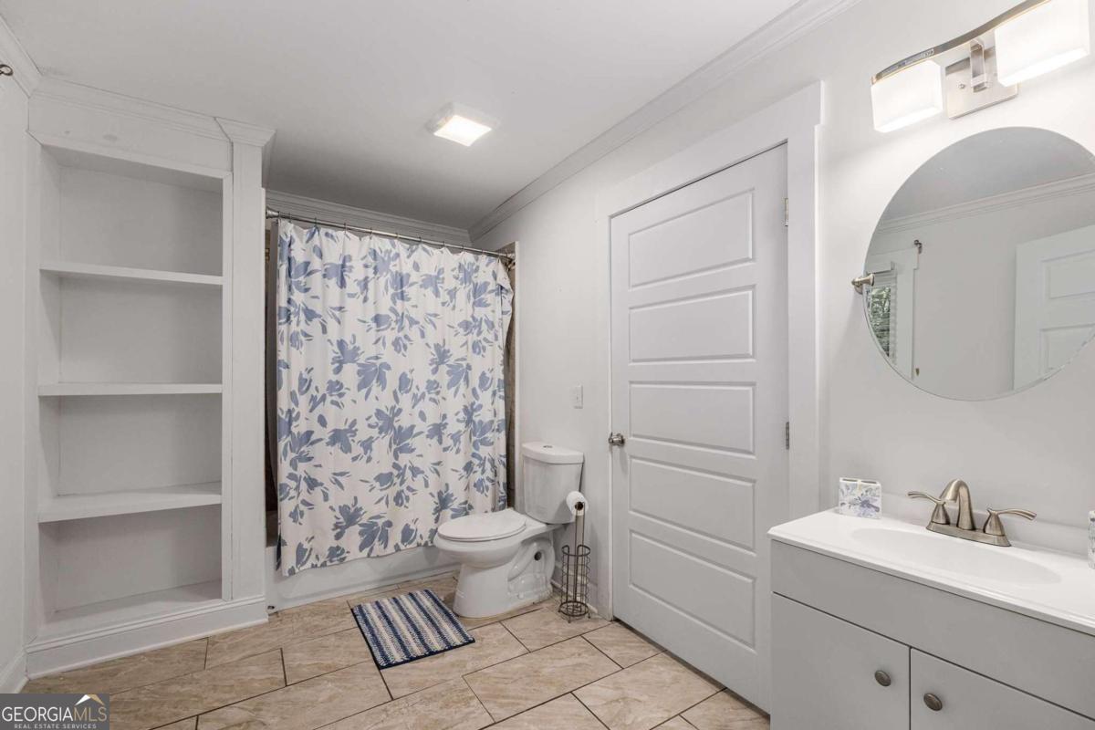 Woodland Hills - Residential