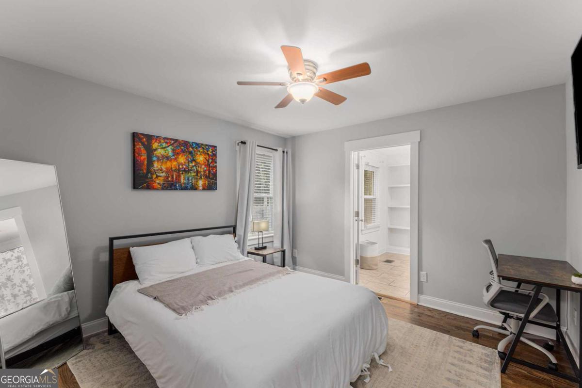 Woodland Hills - Residential