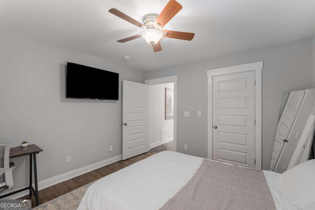 Woodland Hills - Residential