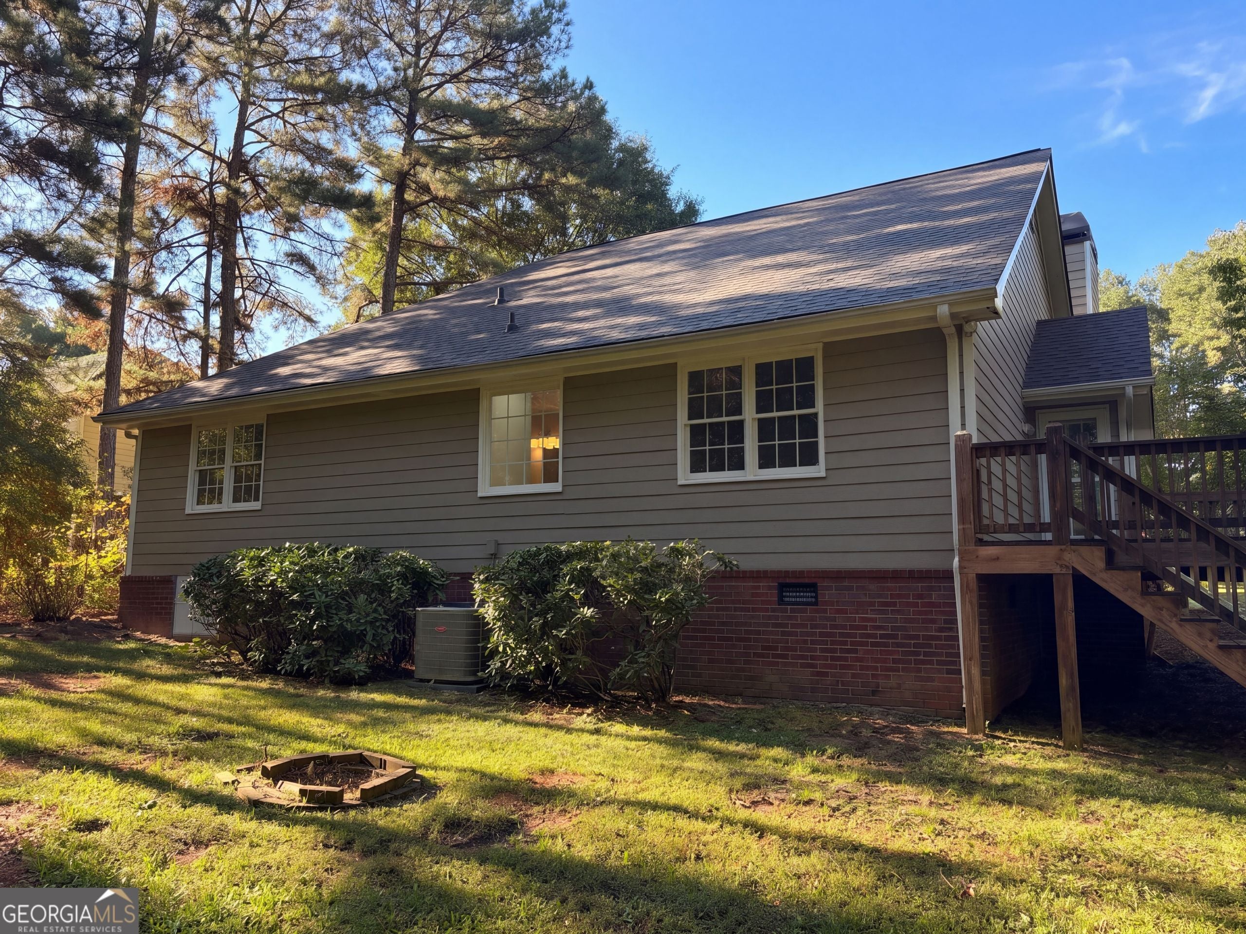 1100 Timber Ridge RD