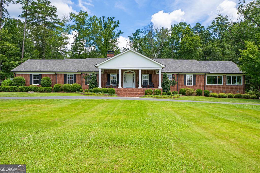 4373 Jackson RD