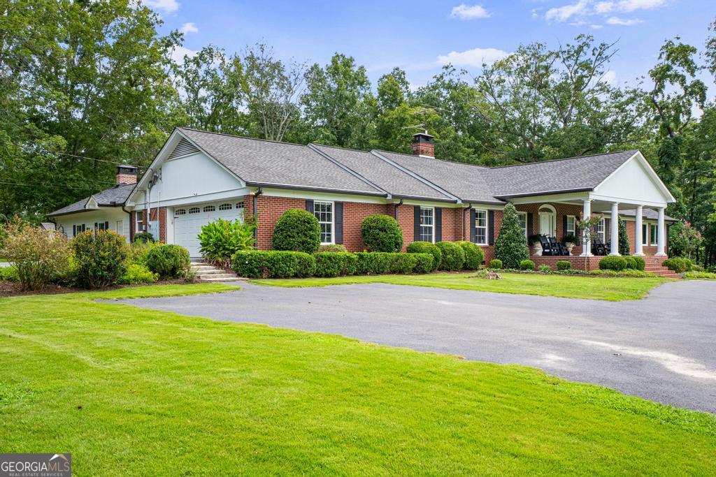 4373 Jackson RD