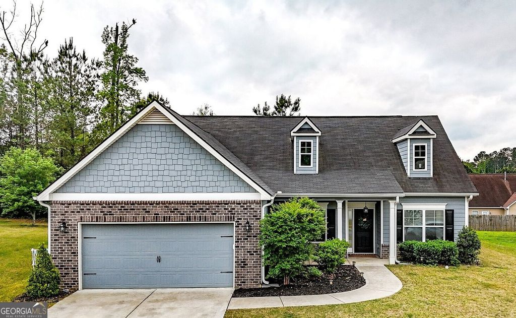 Photo of 12 Winchester Avenue, Adairsville, GA 30103 (MLS # 10756400)
