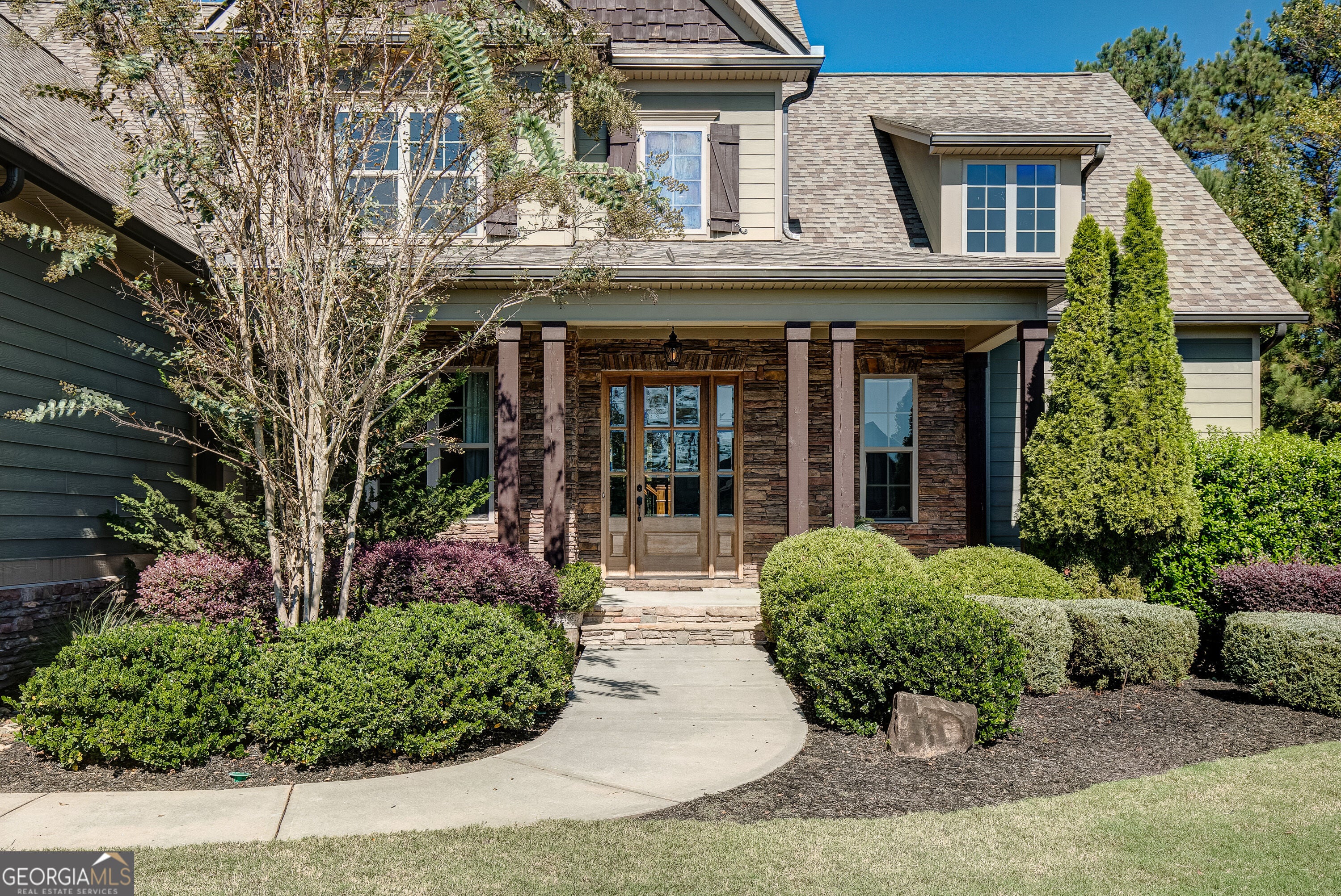28 Evergold CT