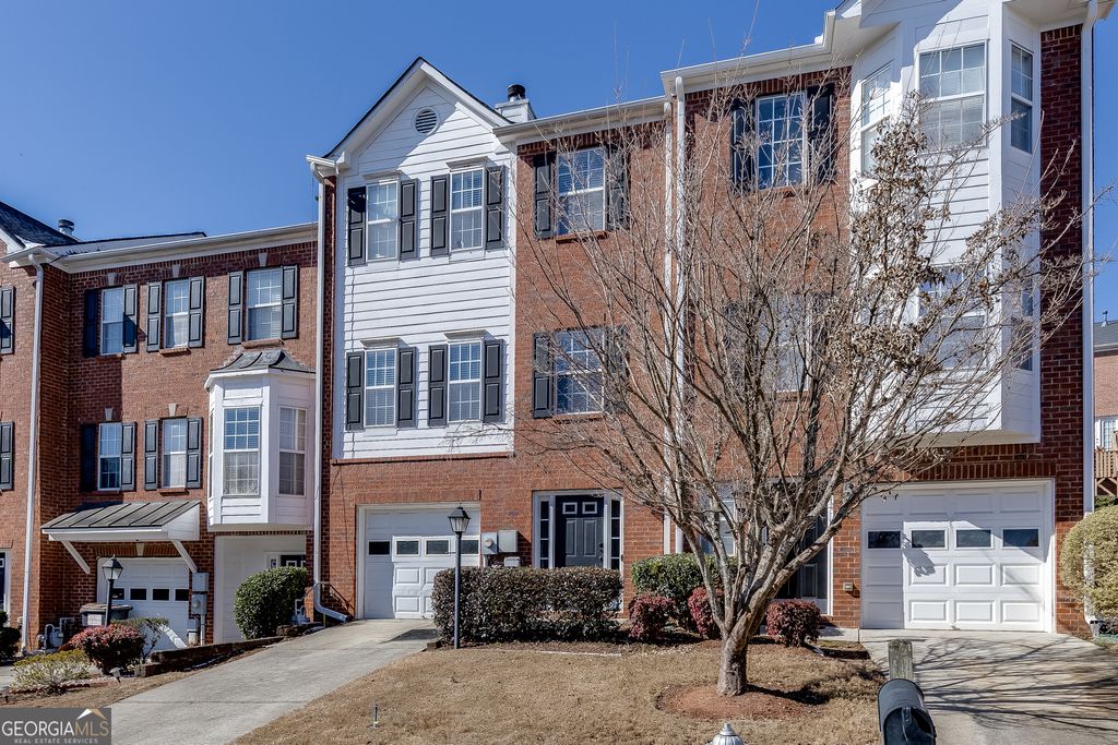 Photo of 2162 Mill Garden Run, Buford, GA 30519 (MLS # 10684494)