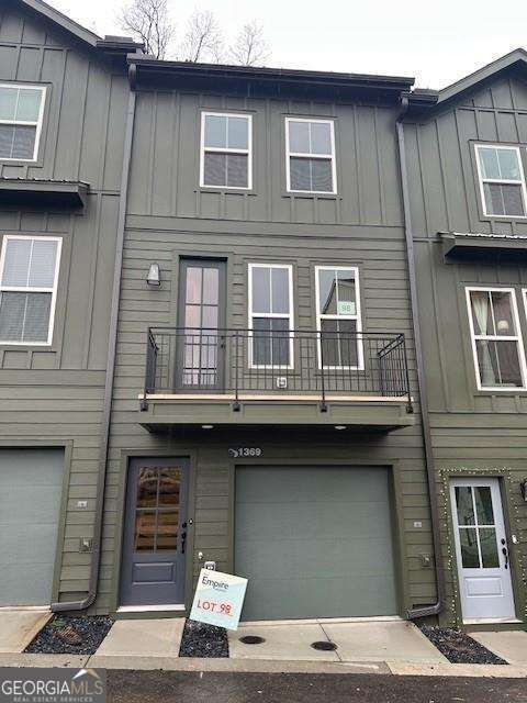 Photo of 1369 Breezy Circle Cir SE #98, Atlanta, GA 30315 (MLS # 10776811)