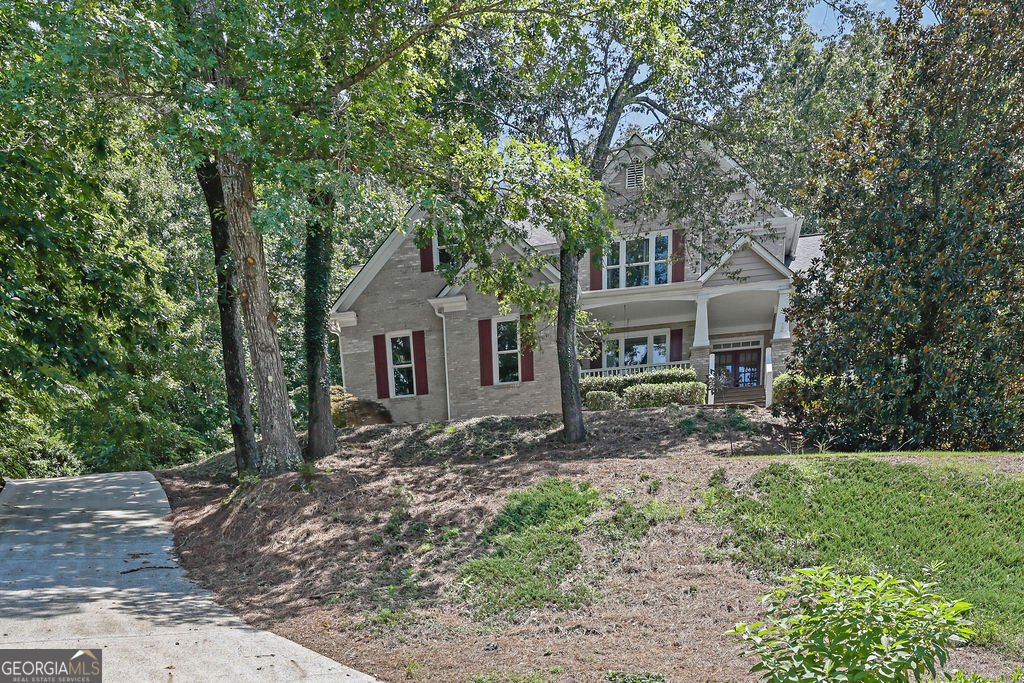 3875 Sweetwater DR