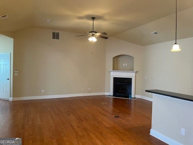 The Cottages of Woodstock - Residential