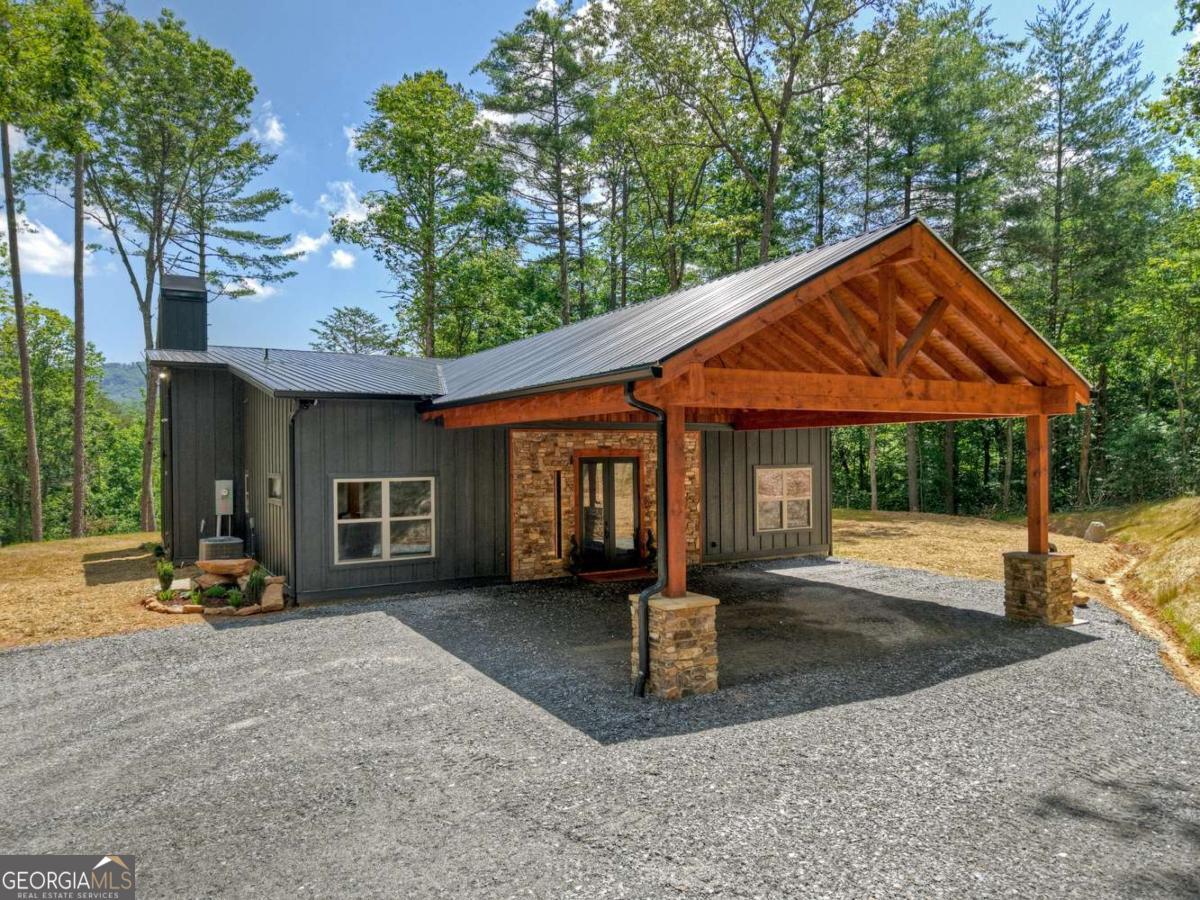 2461 Salem RD