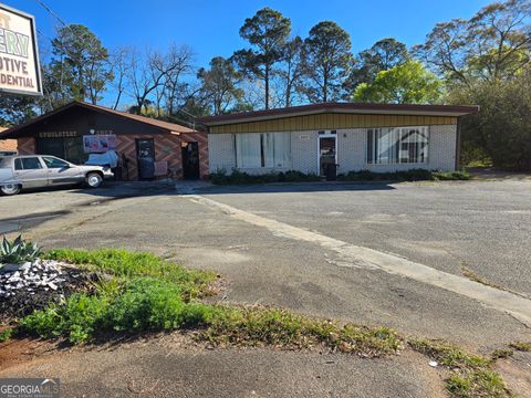 405 Martin Luther King Jr DR Fort Valley GA 31030