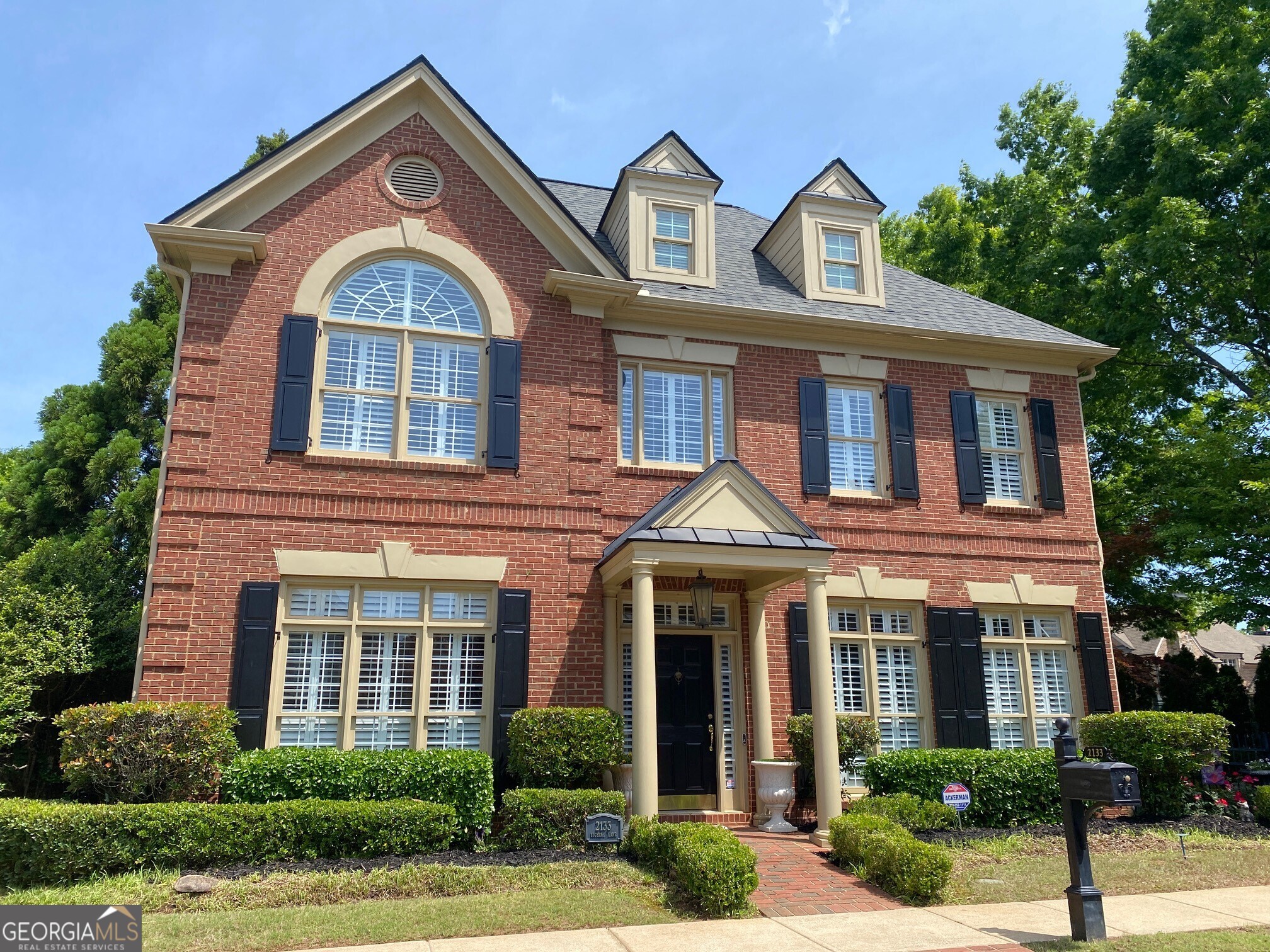 2133 Lucerne LN SE