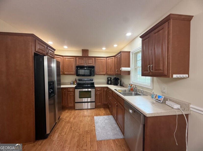 Photo of 70 Golden Oaks Drive, Hartwell, GA 30643 (MLS # 10850408)