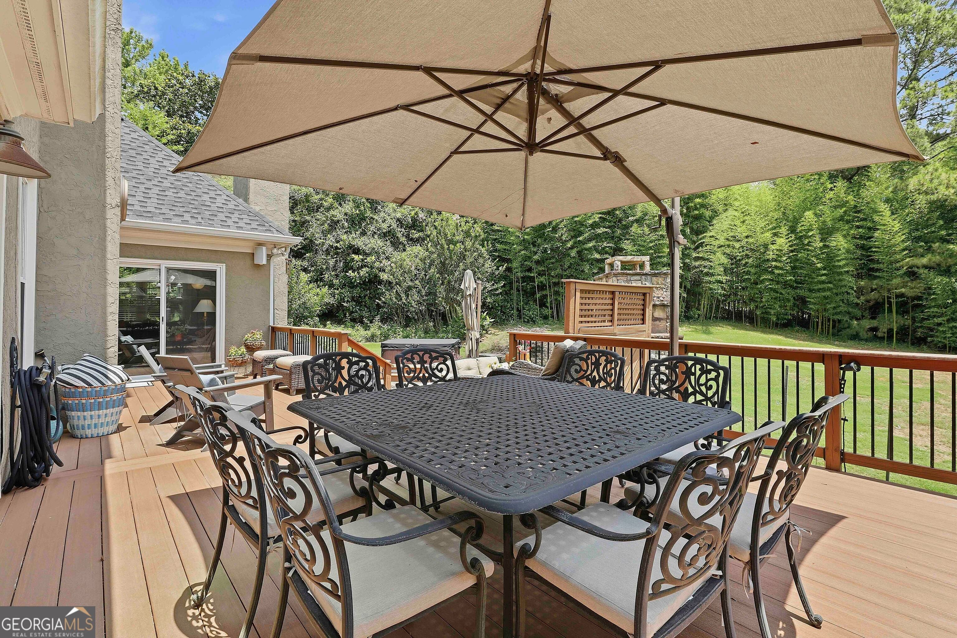 115 Strandhill RD