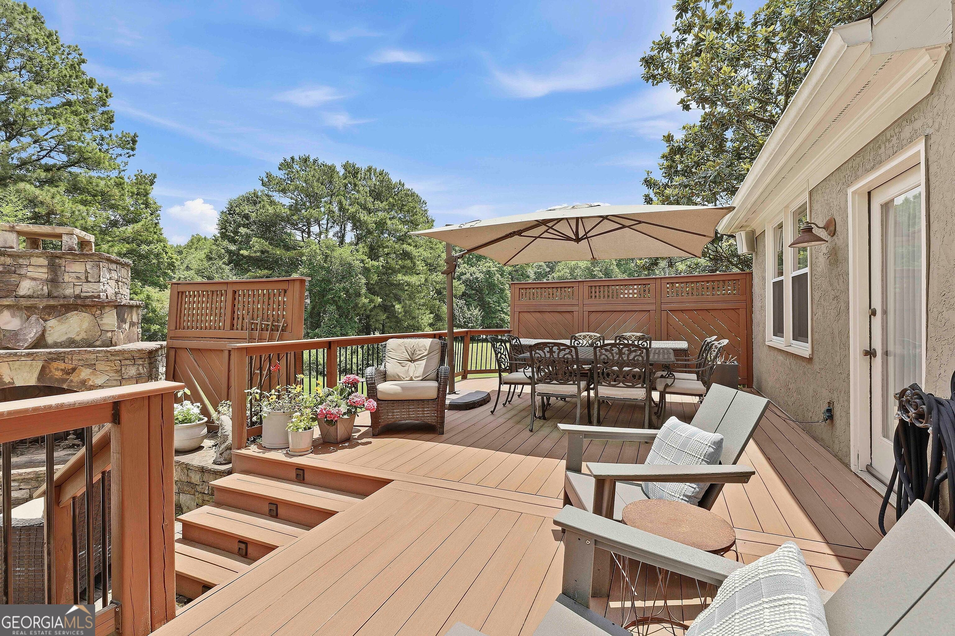 115 Strandhill RD