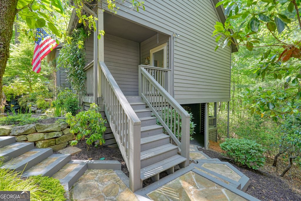 Photo of 230 Chestnut Rise Trail, Big Canoe, GA 30143 (MLS # 10739490)