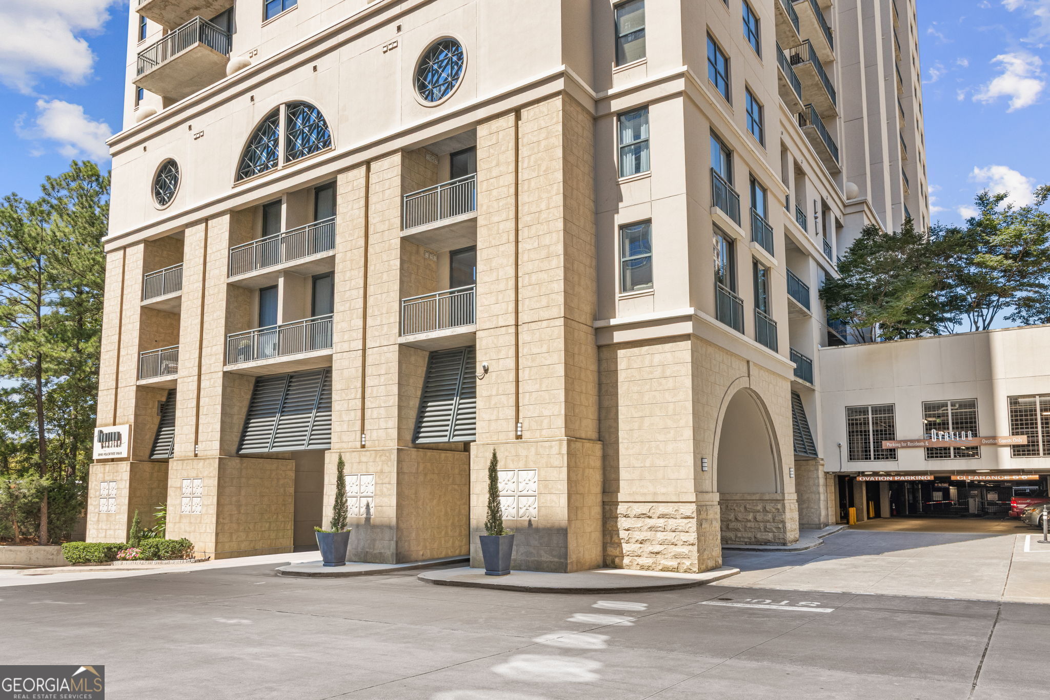 3040 Peachtree RD NW 605