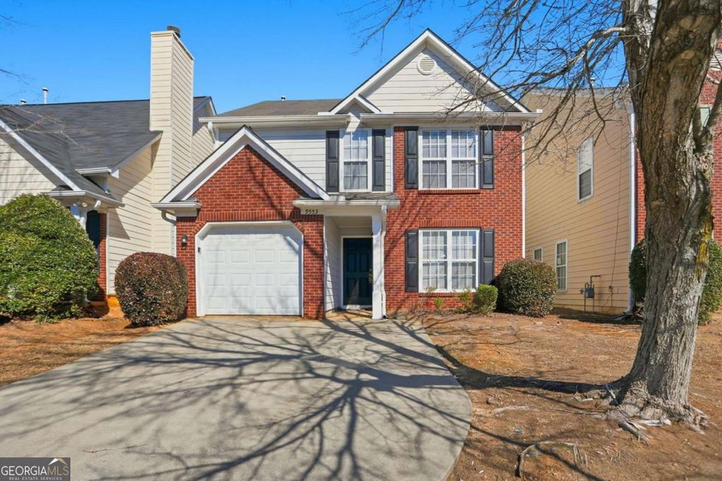 Photo of 9553 Lakeview Circle, Union City, GA 30291 (MLS # 10690811)