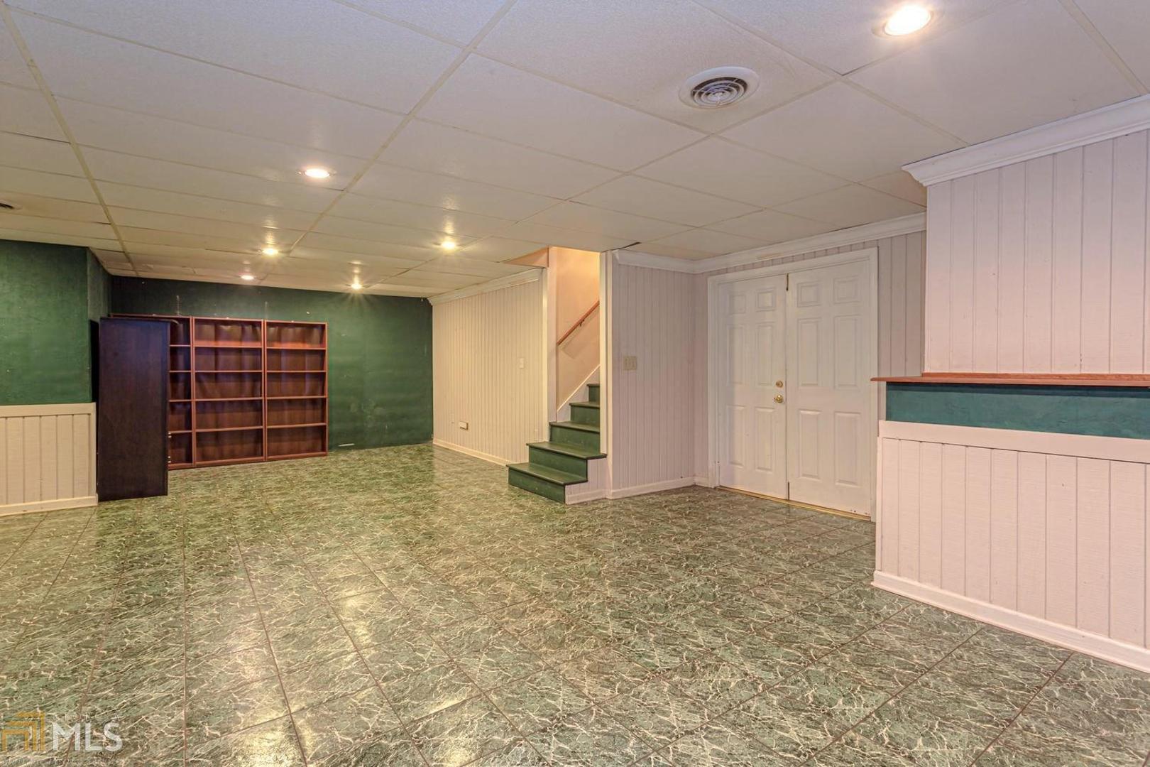 Williams Towne - Residential