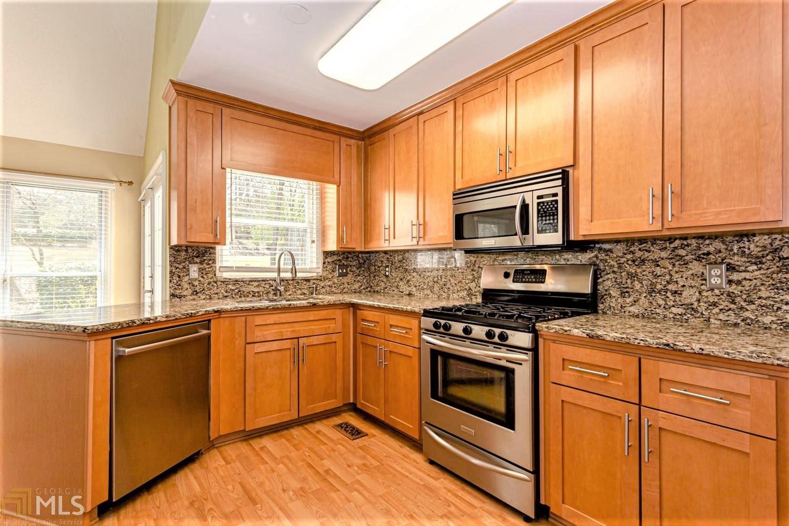 Williams Towne - Residential