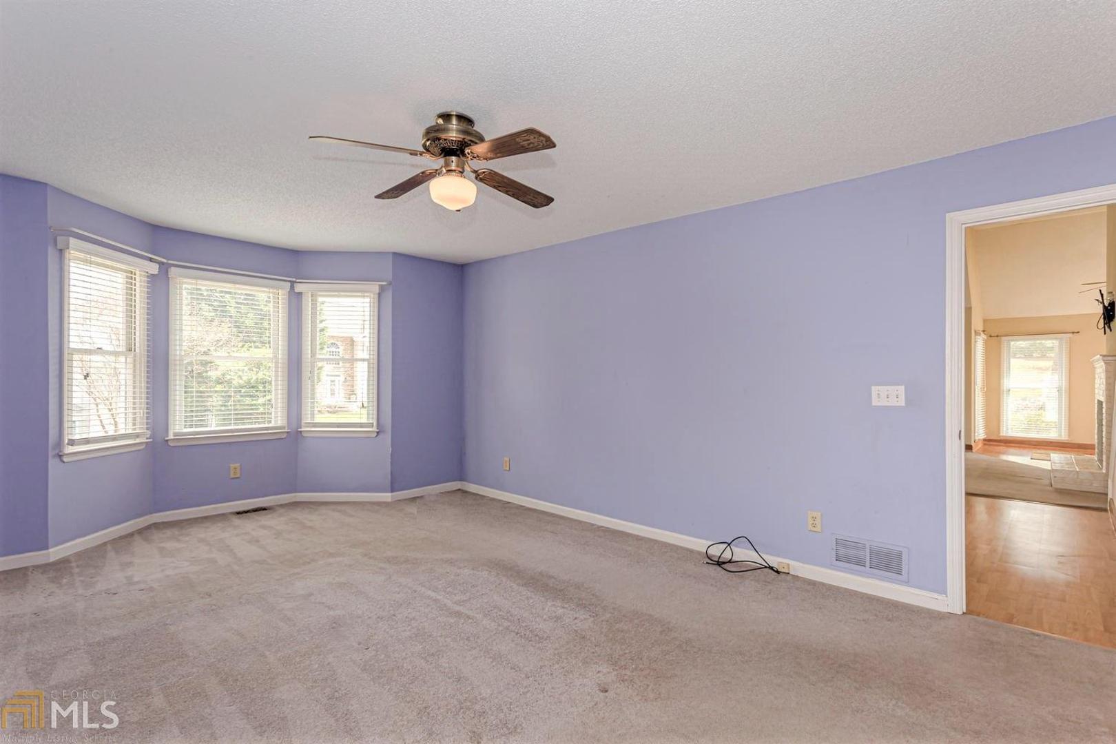 Williams Towne - Residential