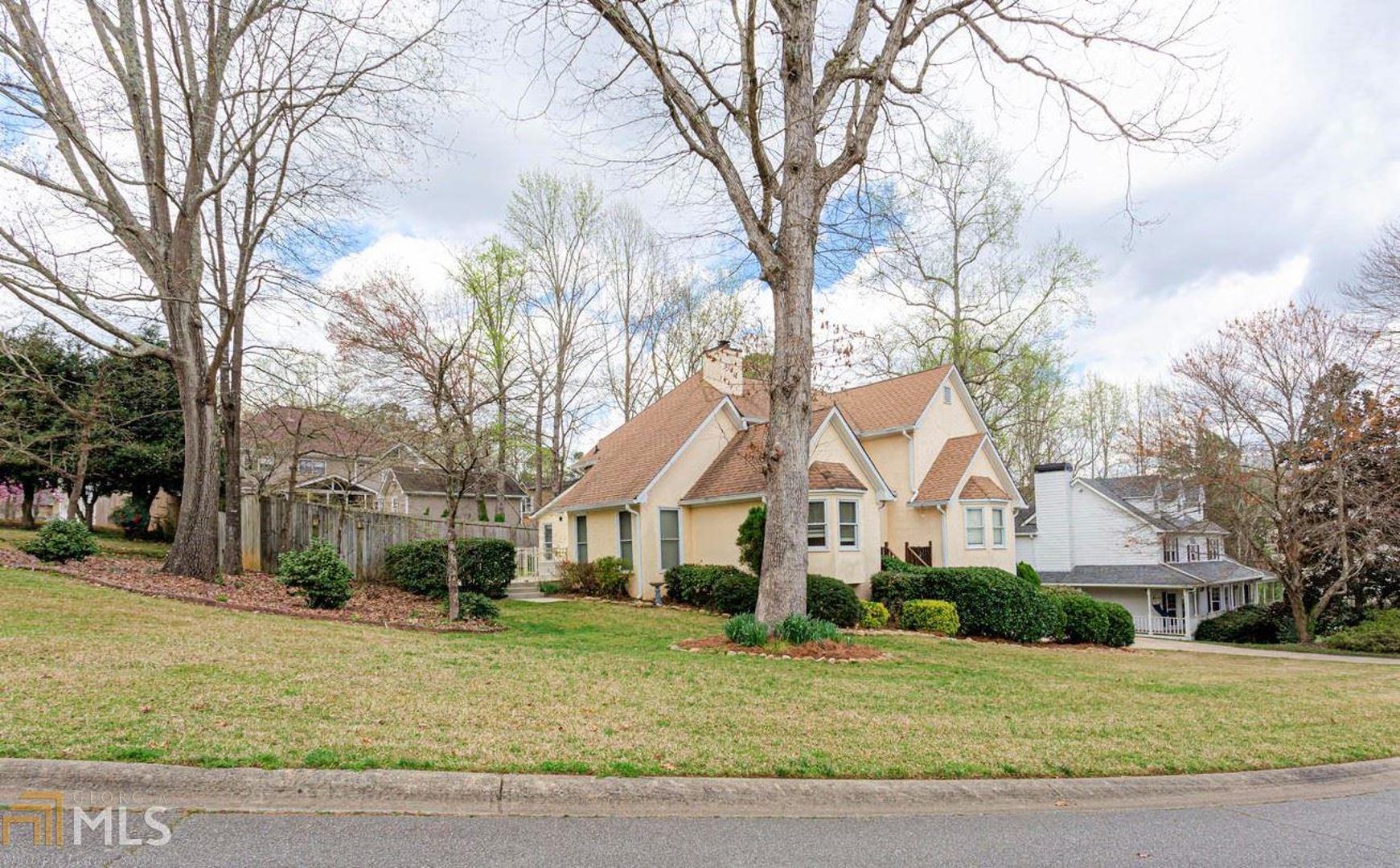 Williams Towne - Residential
