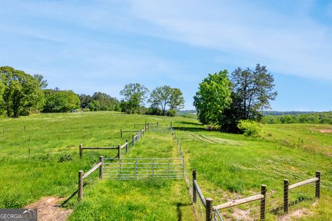 964 Gooseneck RD Eastanollee GA 30538