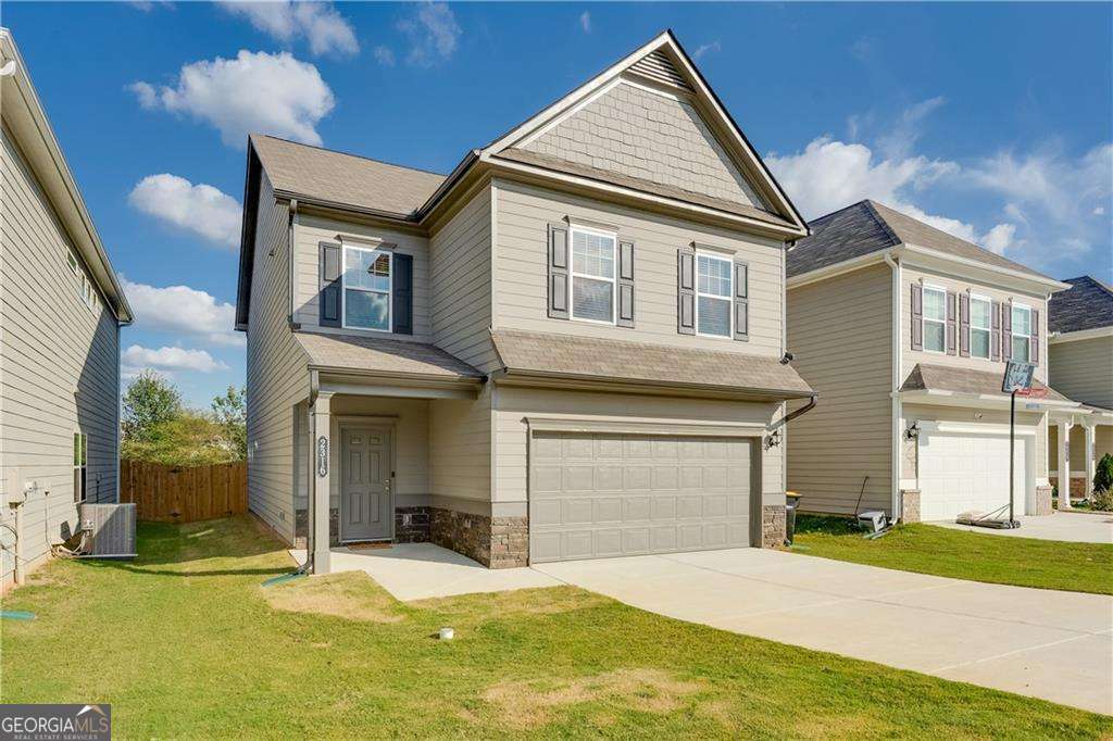 2316 Hastings Manor LN