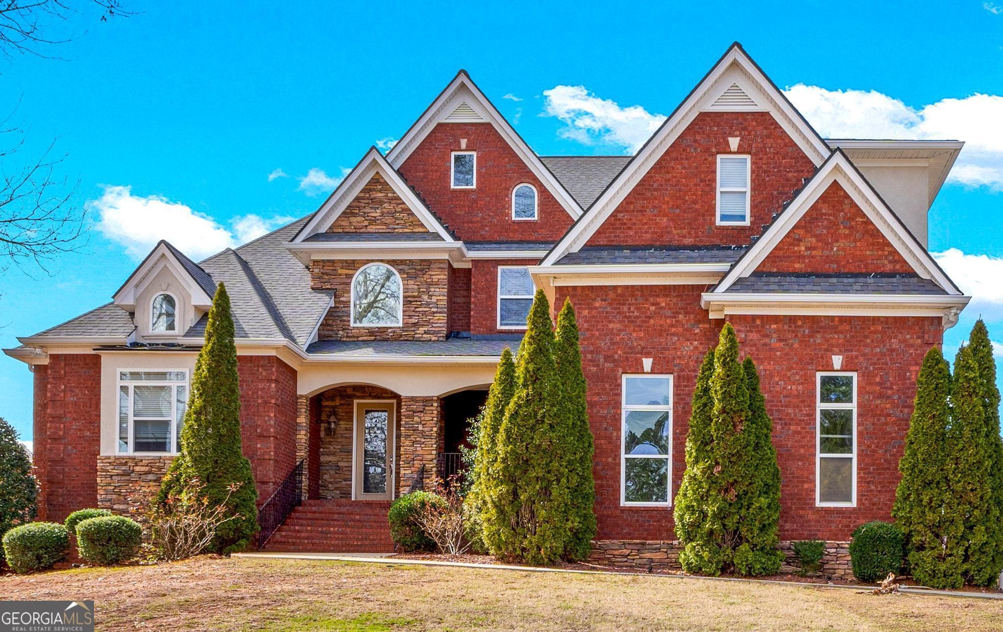 560 Birkdale DR