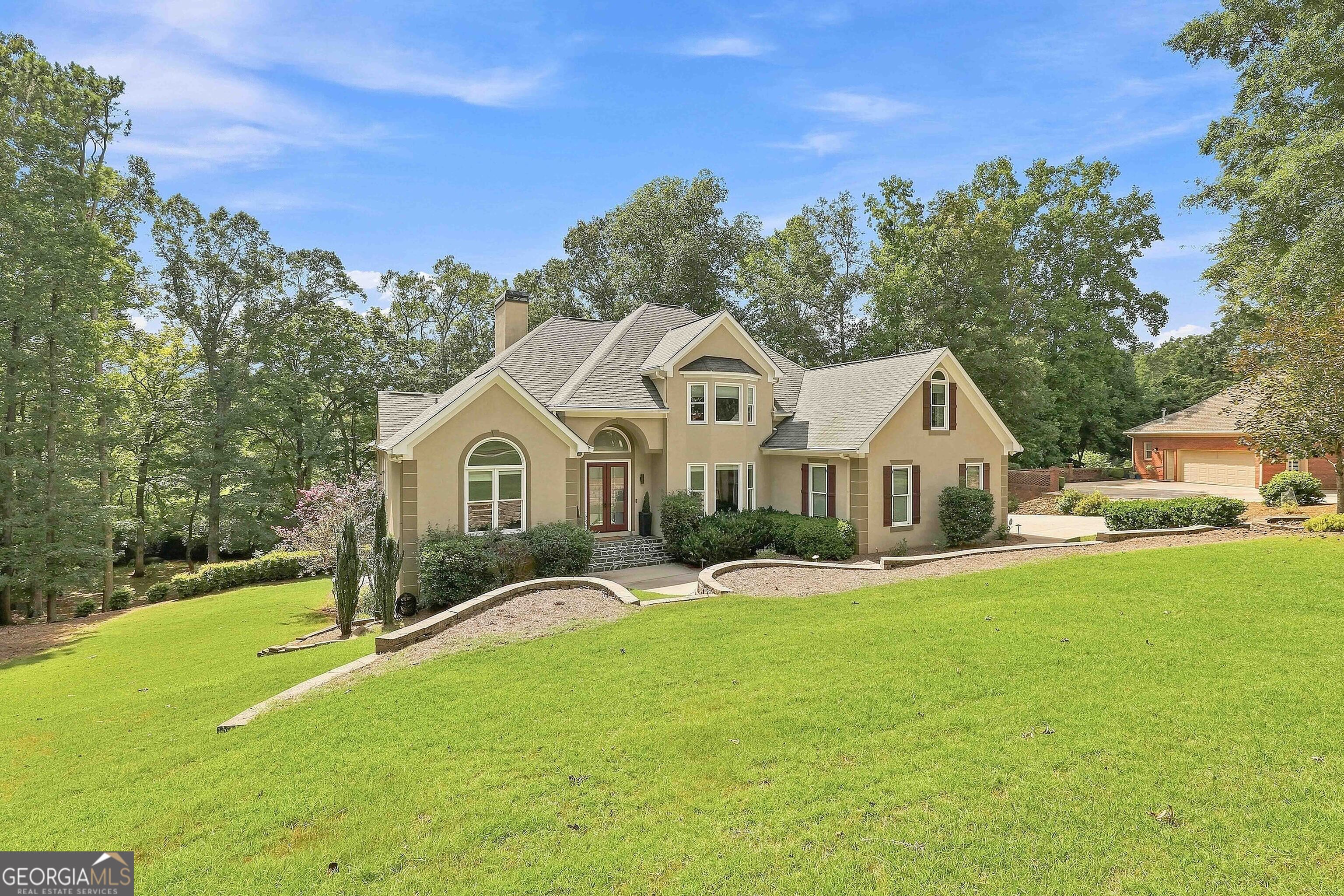 265 Broadmoor DR