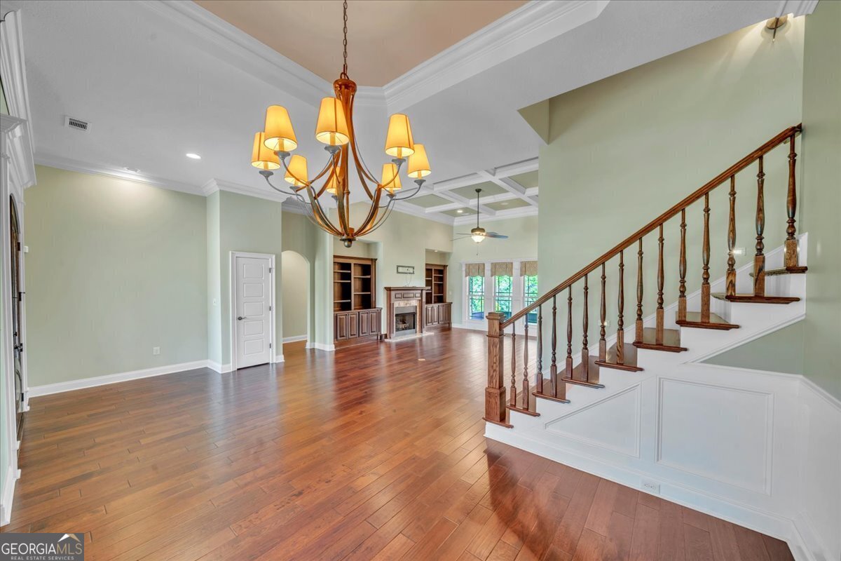 304 Stacy LN