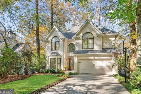 411 Chelsea CIR NE Atlanta GA 30307