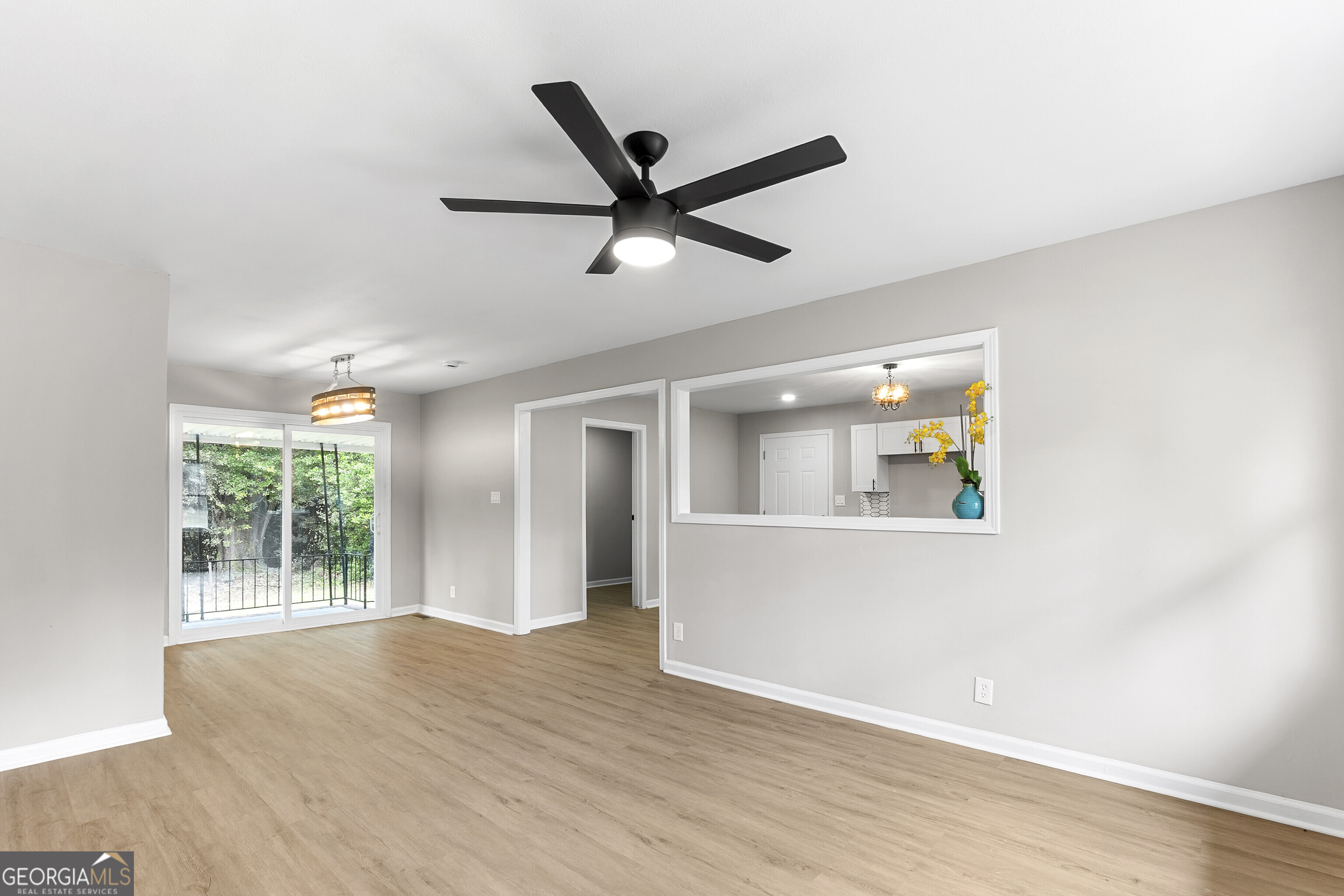 120 Kirkwood CIR
