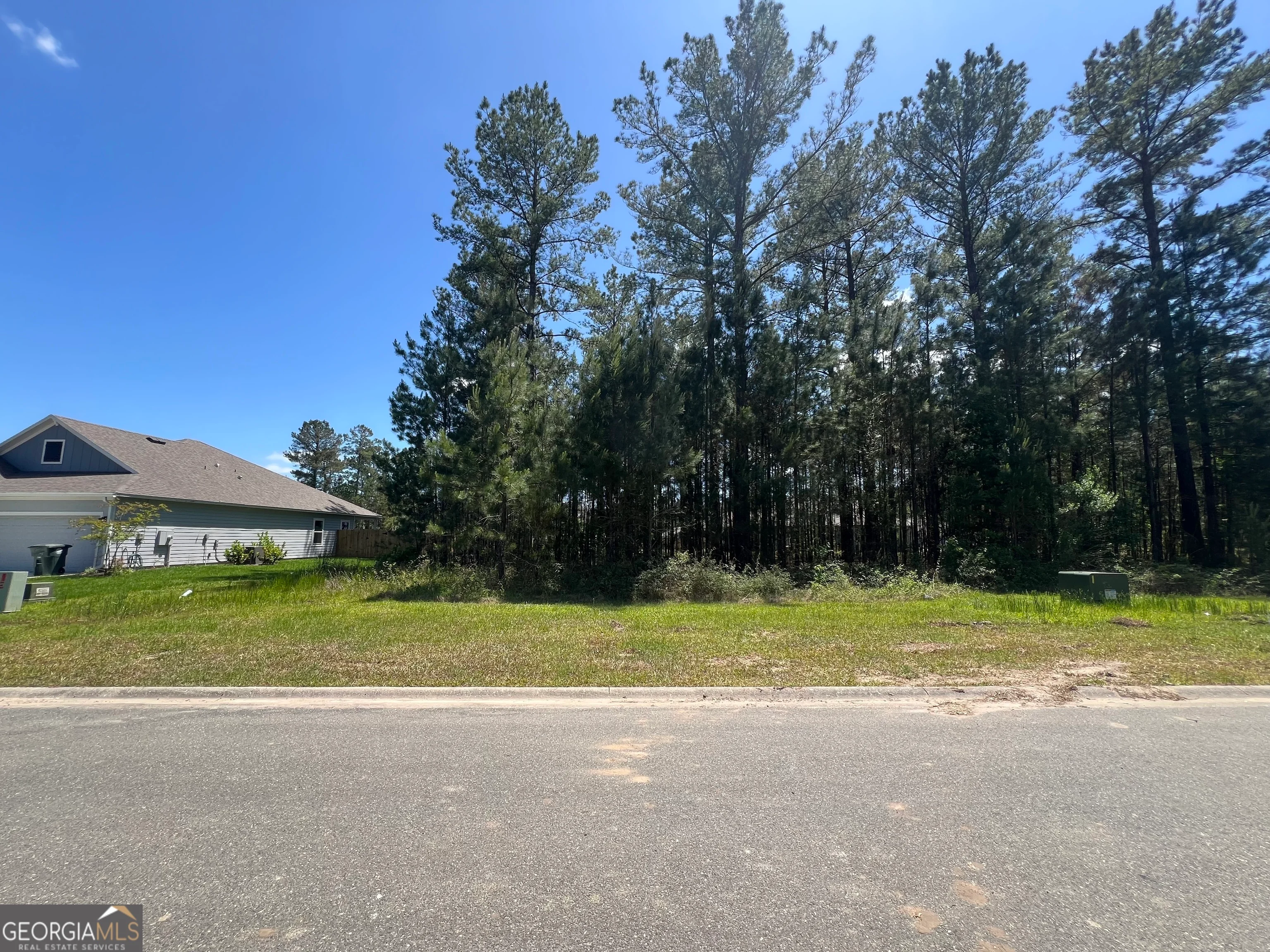 143 Breakwater Loop
