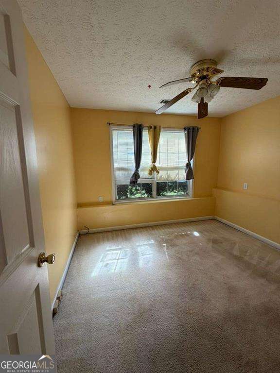 1079 Megan CT